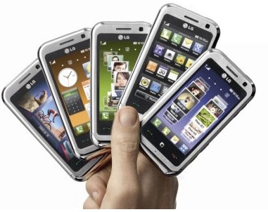 Secondo una recente indagine sono oltre 20 milioni gli Italiani che utilizzano gli smartphone