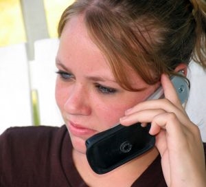 L'OMS ha annunciato ufficialmente che l'uso prolungato dei cellulari può far male alla salute